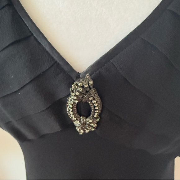 Jones New York Black V-Neck Sheath Dress - Picture 4 of 12